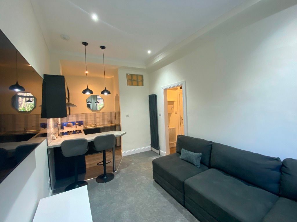 Property photo 3 of 11 Photo 3