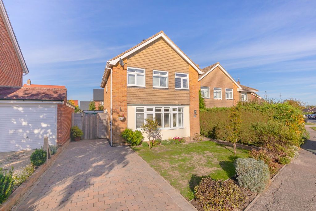 Property photo 1 of 23