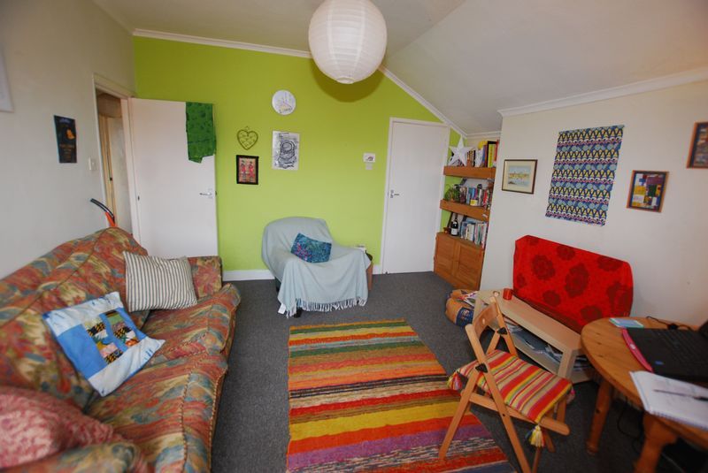 Property photo 3 of 7 Photo 7