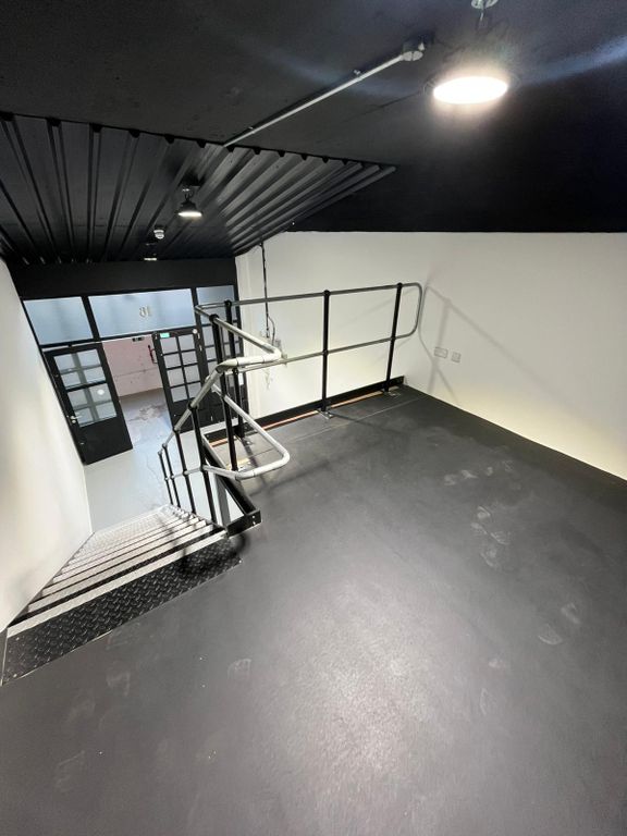 Property photo 3 of 3