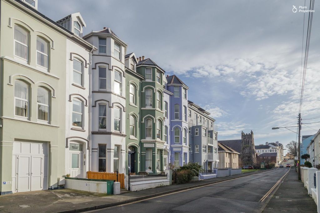 Property photo 1 of 27 Quickies-2.Jpg