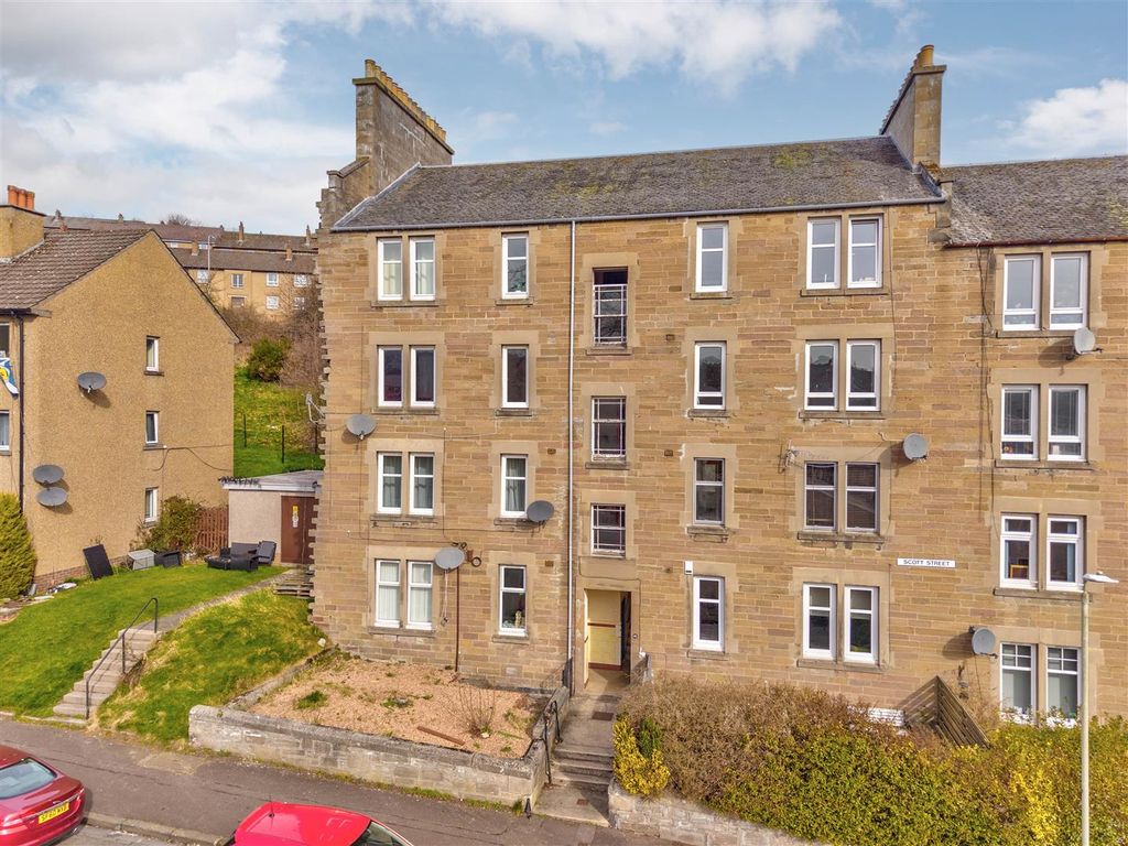 Property photo 1 of 13 1R 45 Scott Street Dundee-2.Jpg