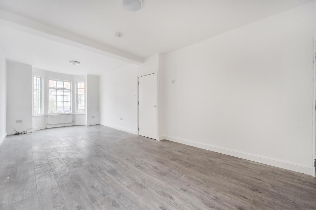 Property photo 3 of 19 Reception Room