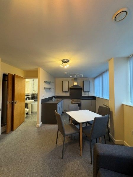 Property photo 2 of 7