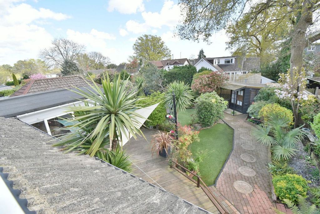 Property photo 2 of 22