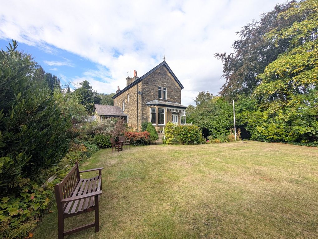 Property photo 1 of 49