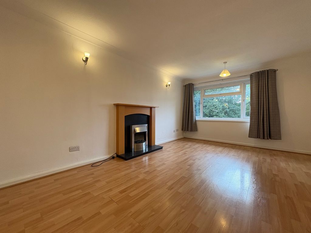 Property photo 2 of 7 Image