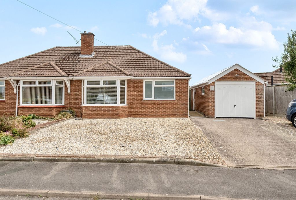 Property photo 1 of 19 1484798-14-6A4278...
