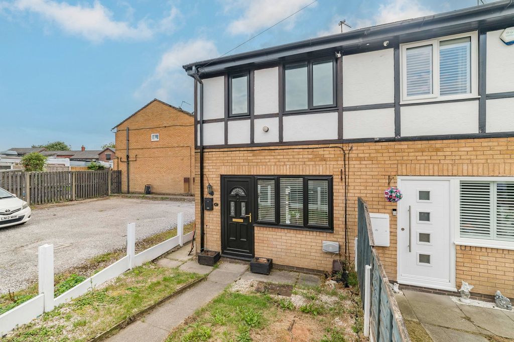 Property photo 1 of 19