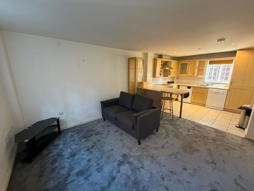 Property photo 3 of 9 Picture No. 34