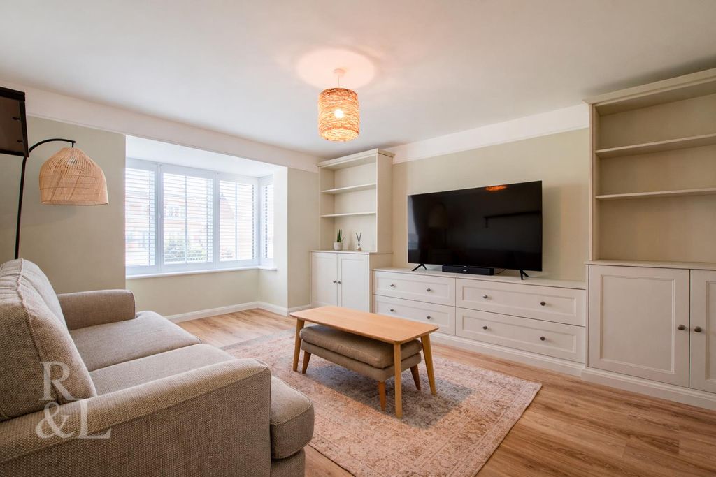 Property photo 3 of 19 Dde7Bd56-9236-4B52-9Da1-8B0278Fd0A88.Png