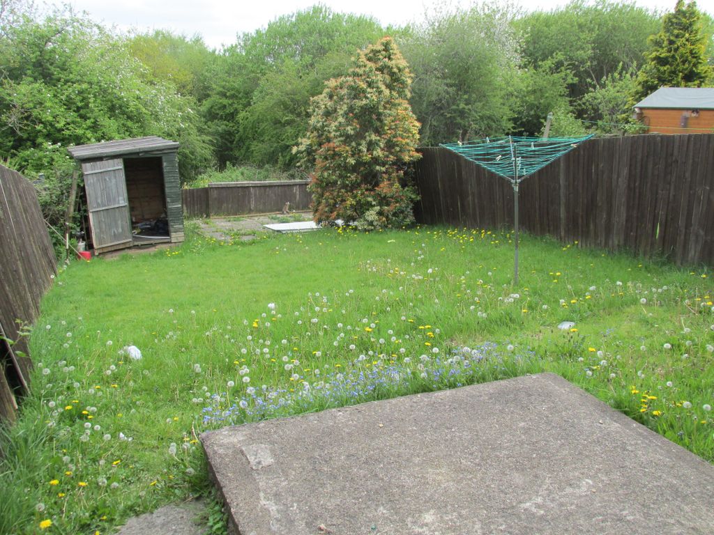 Property photo 2 of 5 Garden