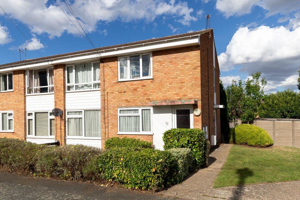 Property photo 1 of 11 4371370