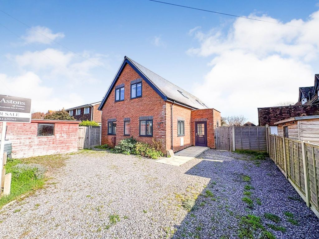 Property photo 2 of 26