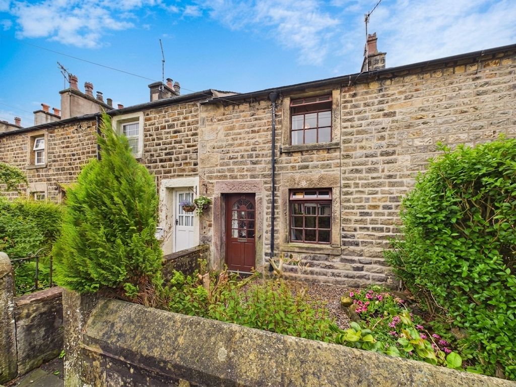 Property photo 1 of 13 Welcome To Salford Road