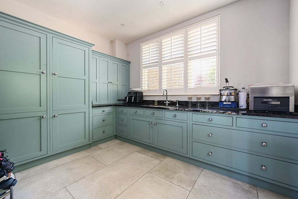 Additional image 12 of 5 bed detached house for saleBalcombe Road, Haywards Heath RH16