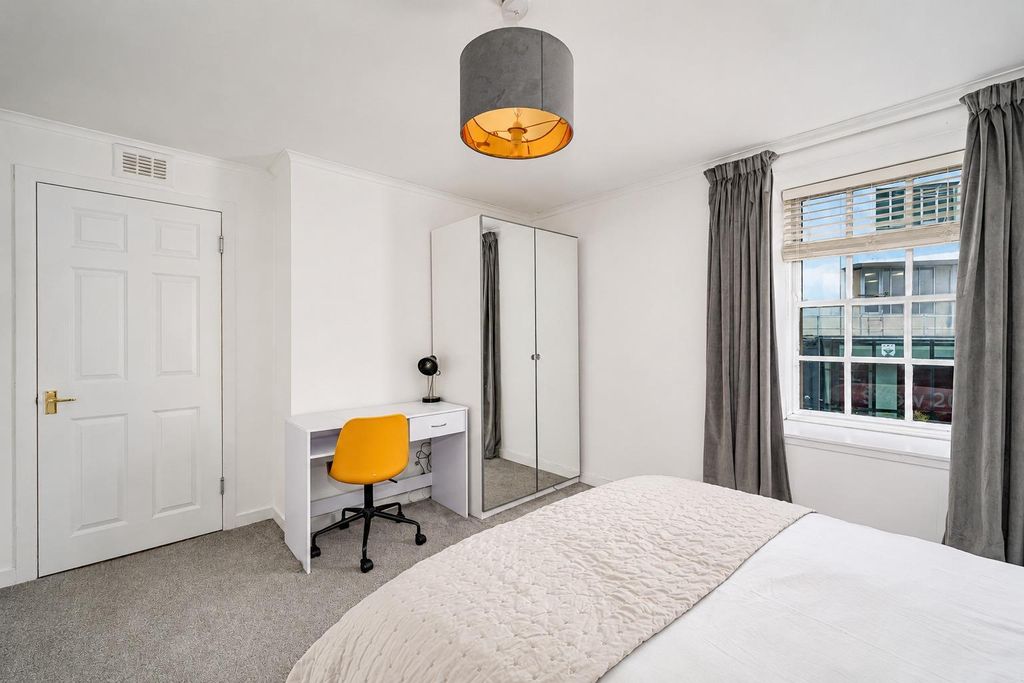 Additional image 11 of 3 bed flat for salePerth Road, Dundee DD1