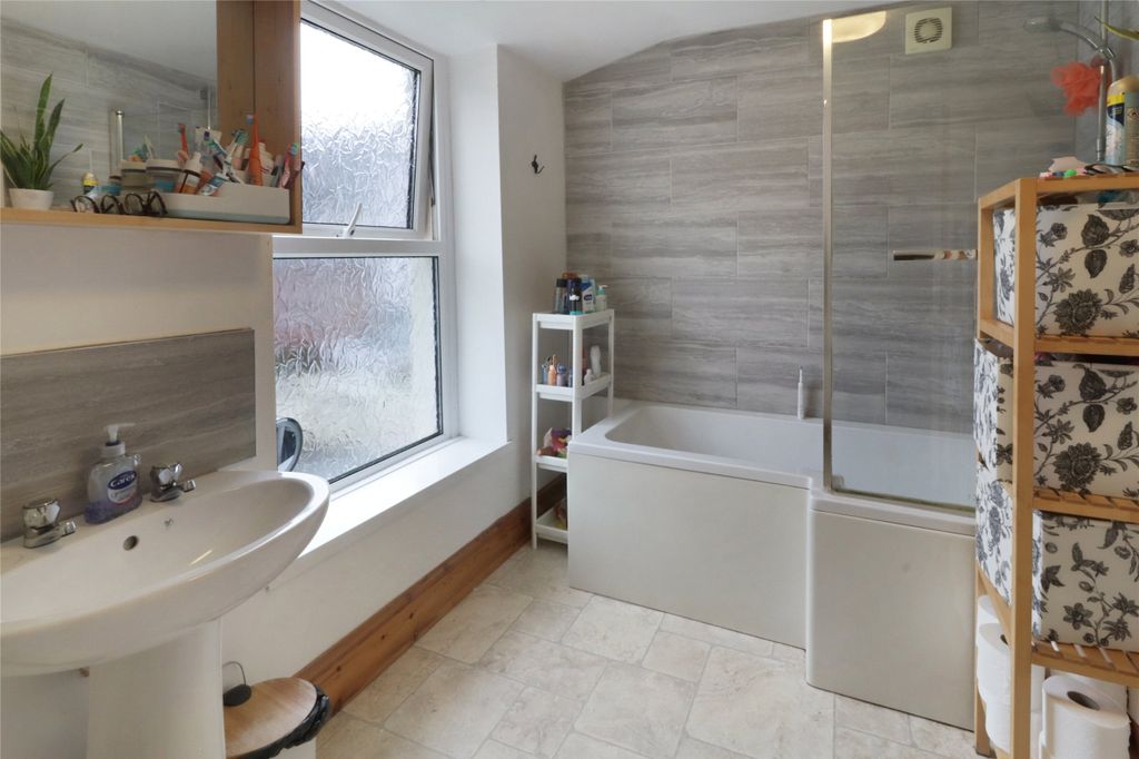 Property photo 3 of 15 3 - Picture No. 27
