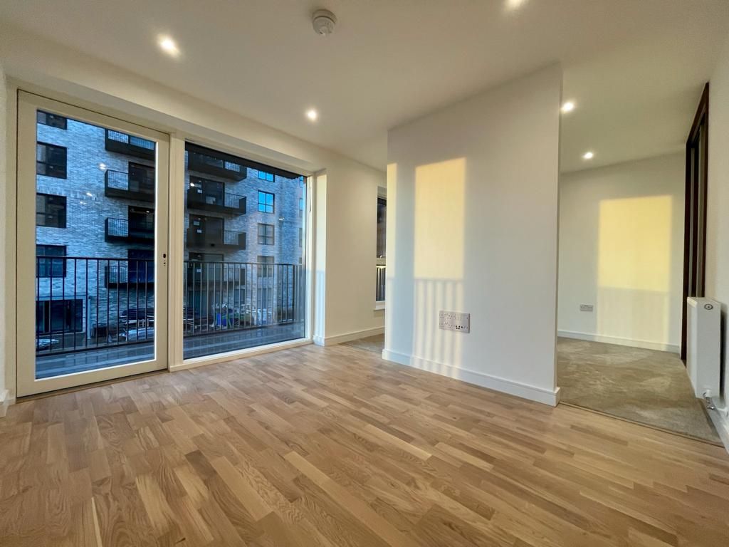 Property photo 2 of 12 Gallery