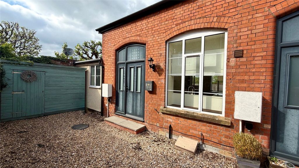 Property photo 1 of 15 Picture No. 23