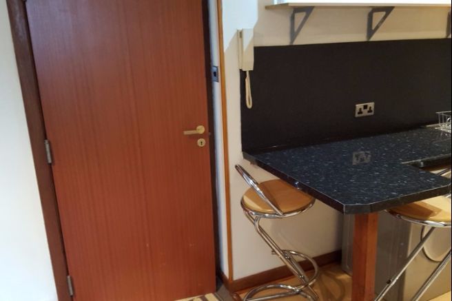 Property photo 3 of 6 Gallery