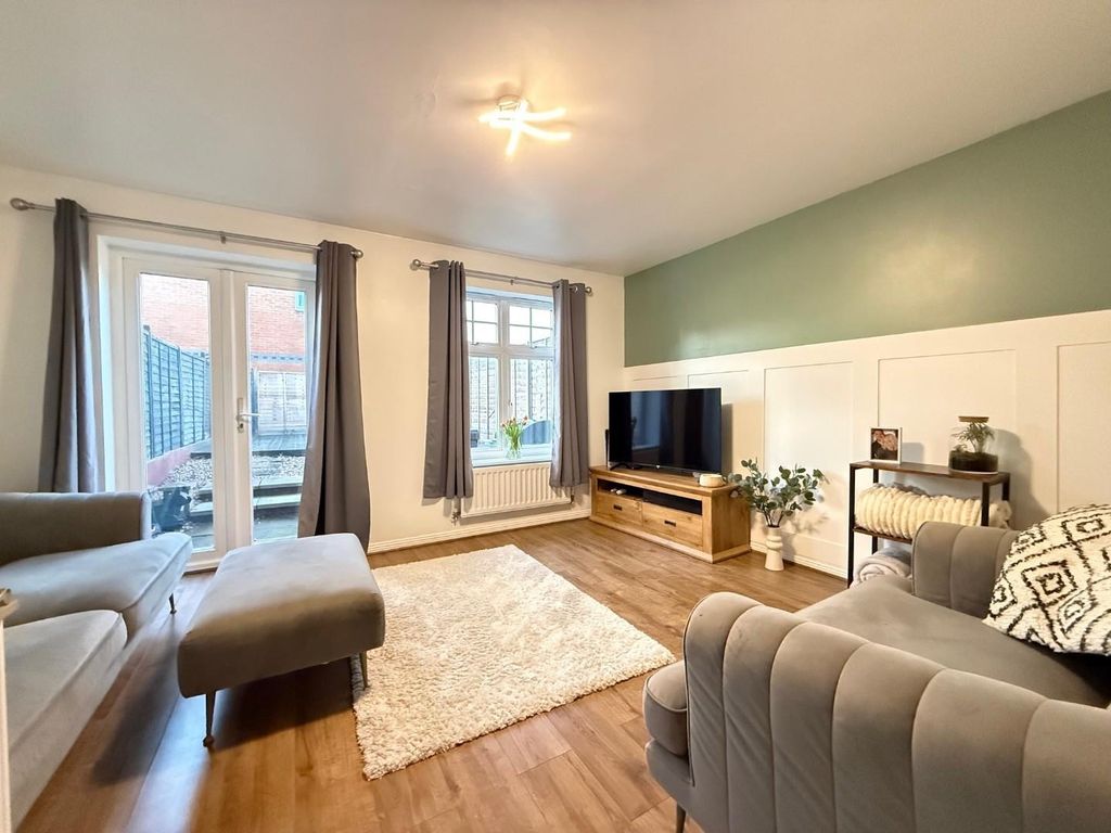 Property photo 2 of 11 4.Jpg