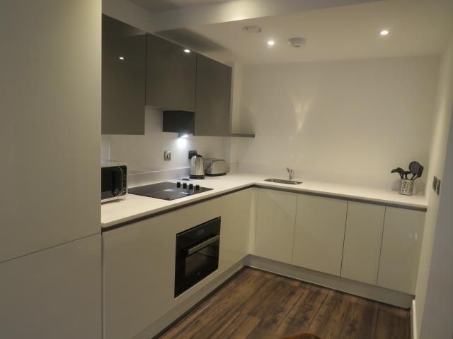 Property photo 2 of 6 Kitchen