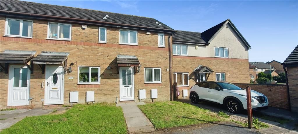 Property photo 1 of 9 Balcony