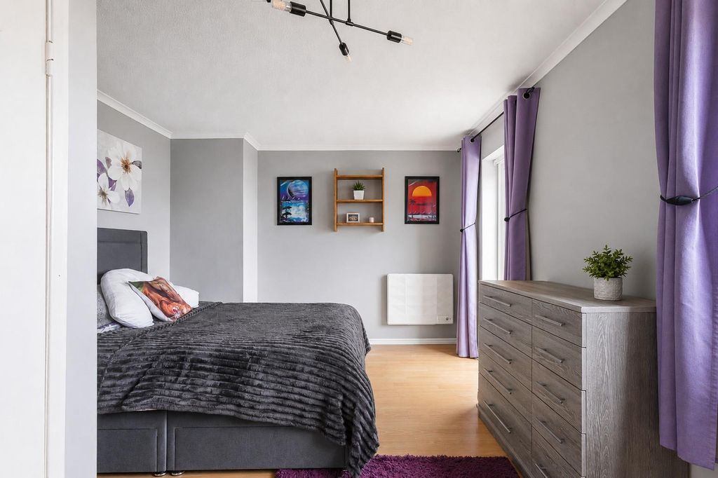 Property photo 2 of 10 3.Jpg