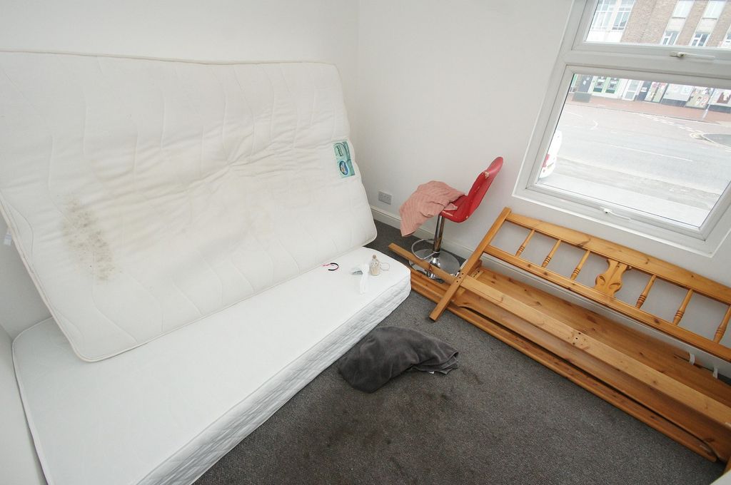 Property photo 3 of 5 Not Specified