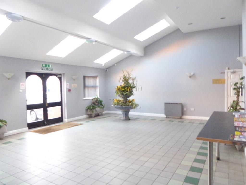 Property photo 2 of 7 Communal Entrance Hall