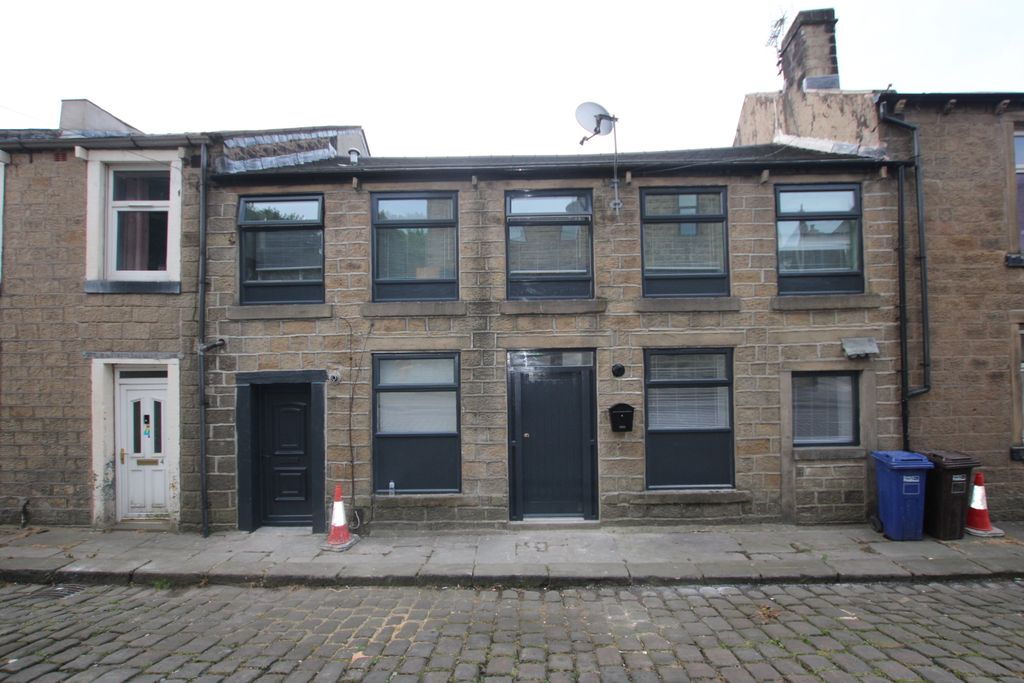 Property photo 1 of 6 1