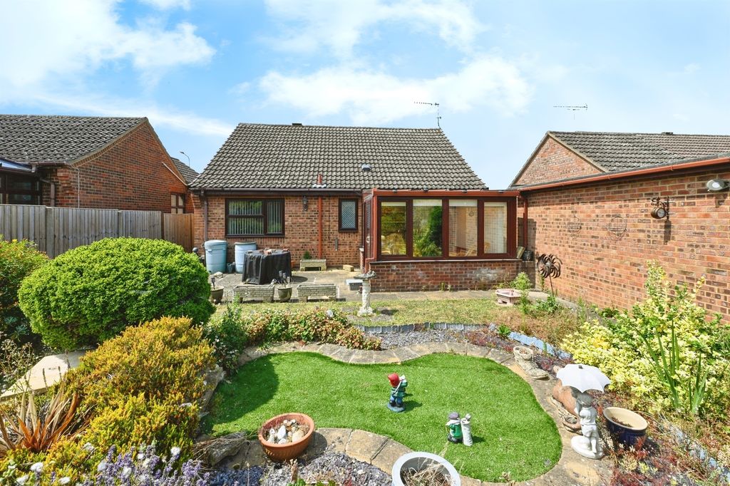 Property photo 1 of 21