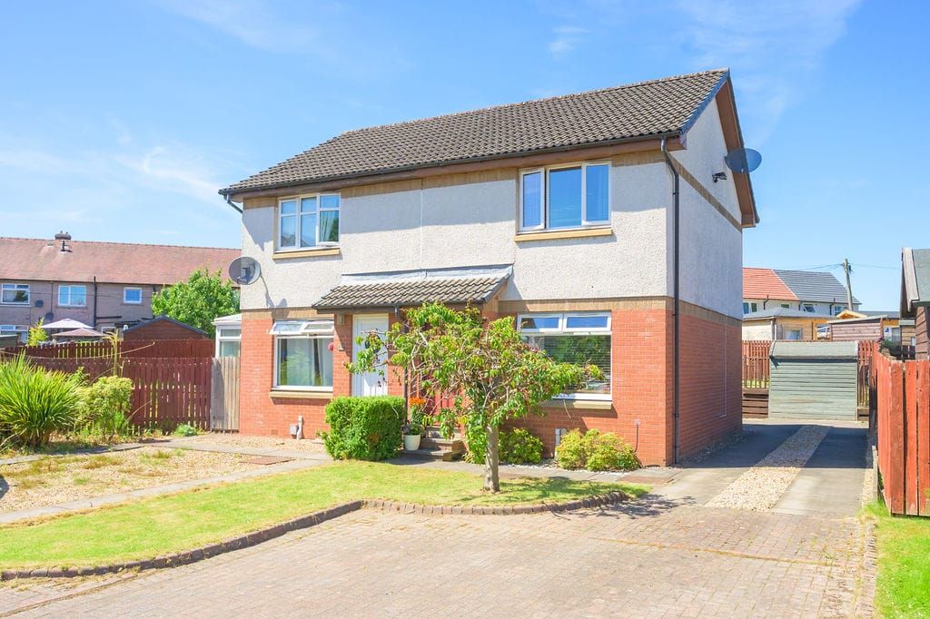 Property photo 1 of 27