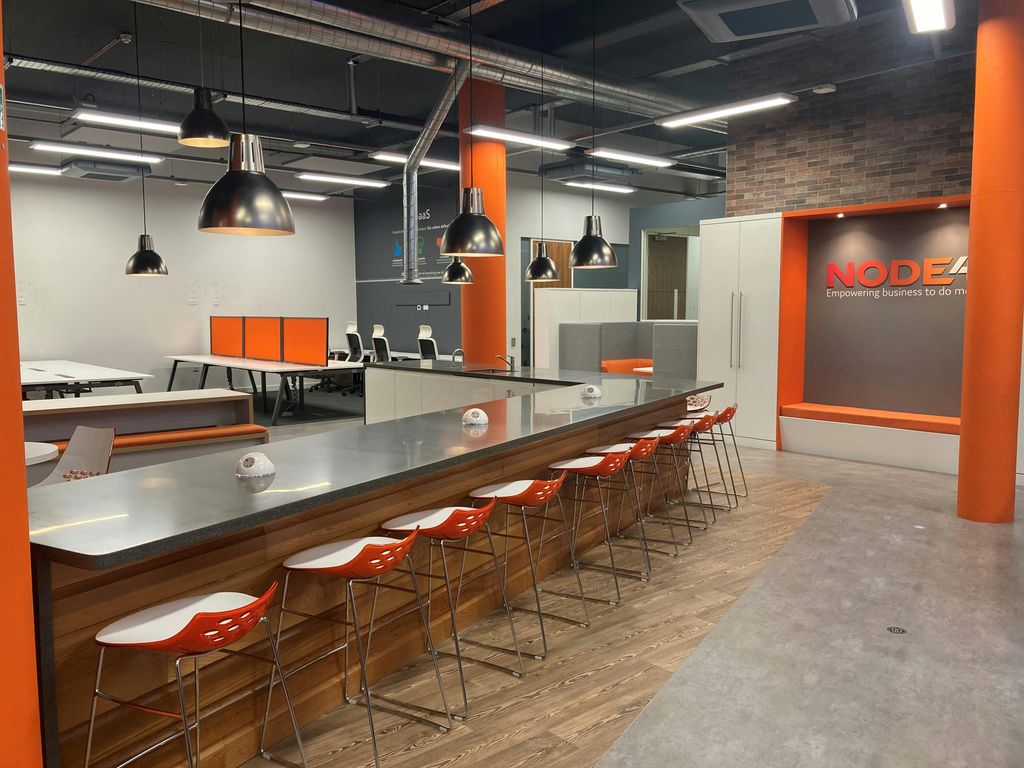 Property photo 3 of 6 The Hockley Podbreakout.Jpg