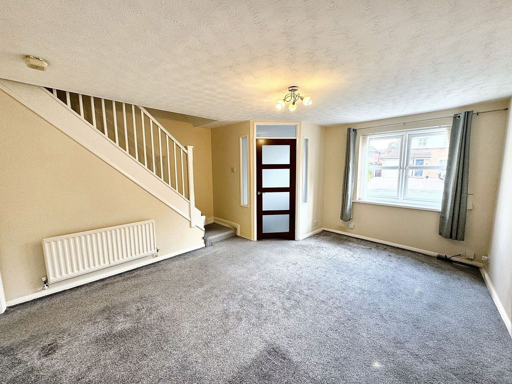Property photo 3 of 17 2