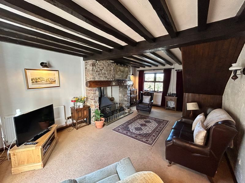 Property photo 3 of 33 Photo 2