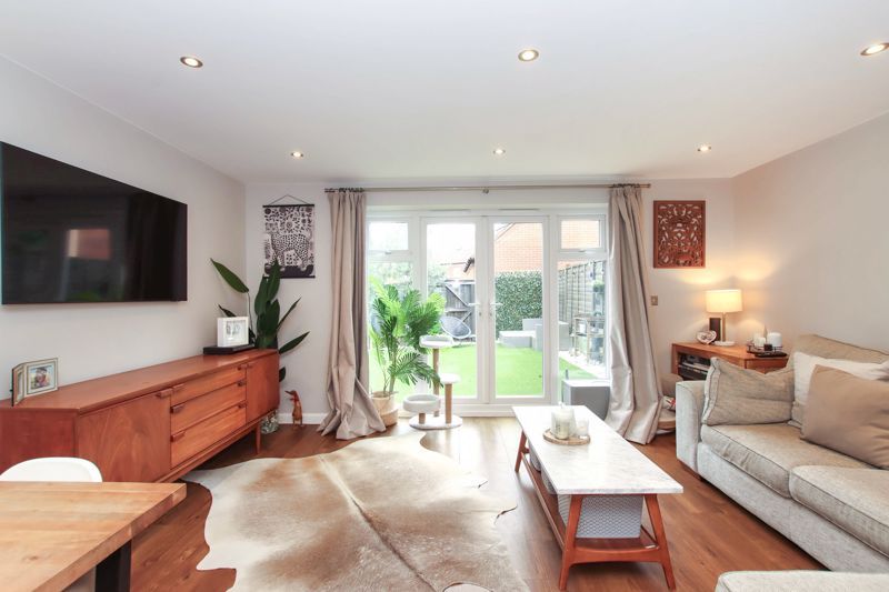 Property photo 2 of 22 Photo 4