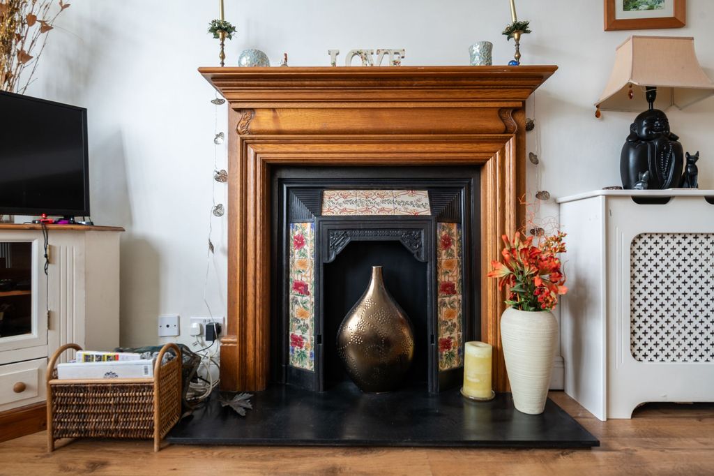 Property photo 3 of 15