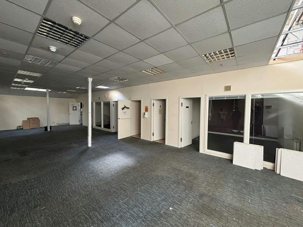 Property photo 3 of 4 Photo-2026-04-15-06-56-38 5.Jpg