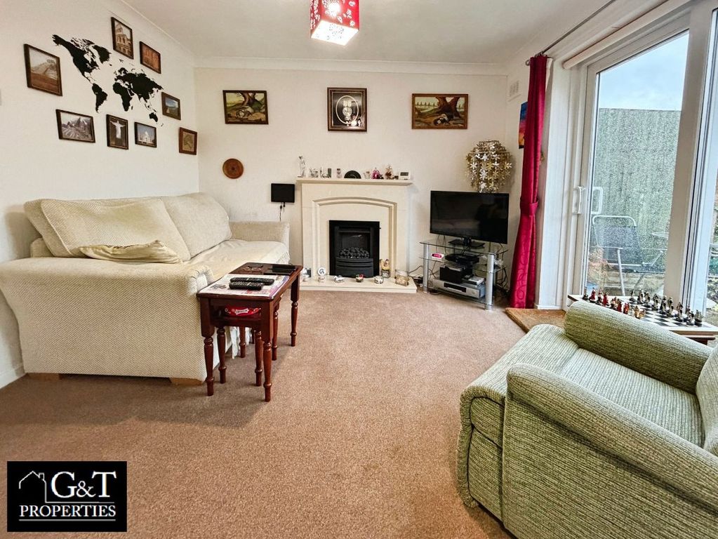 Property photo 3 of 18