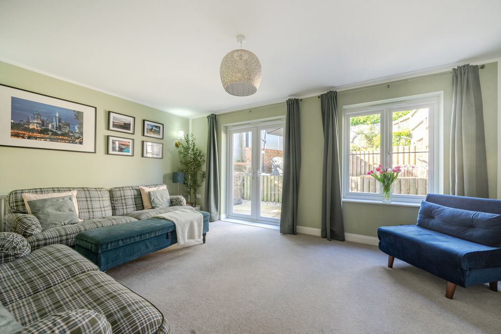 Property photo 3 of 21 1424362-17-69Bab1...