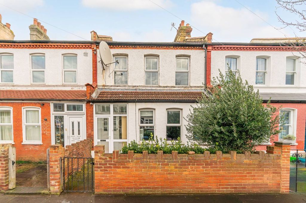 Property photo 1 of 13