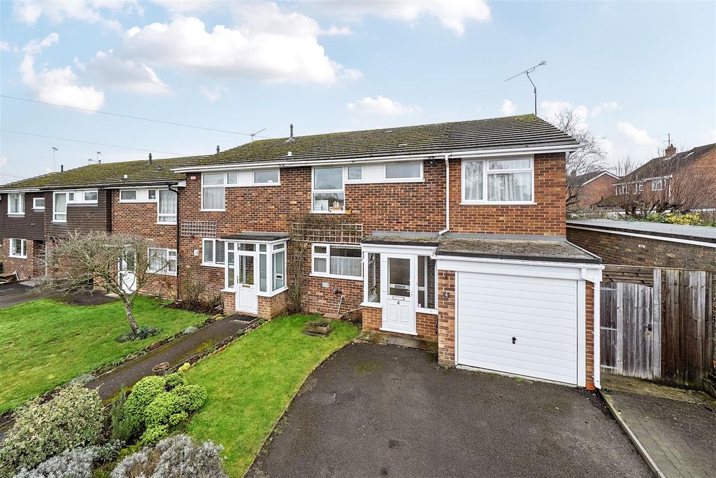 Property photo 2 of 15 1397279-4-696E1F9284Bc5.Jpg