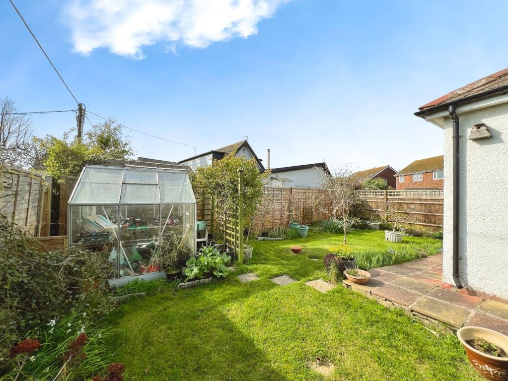 Property photo 2 of 13 Rear Gardens