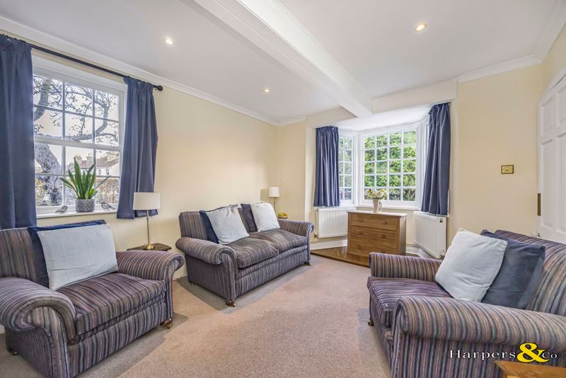 Property photo 2 of 23 Photo 7