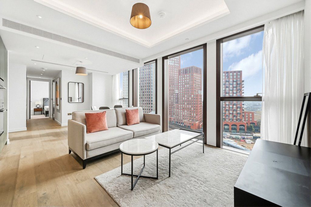 Property photo 1 of 23 Thames City