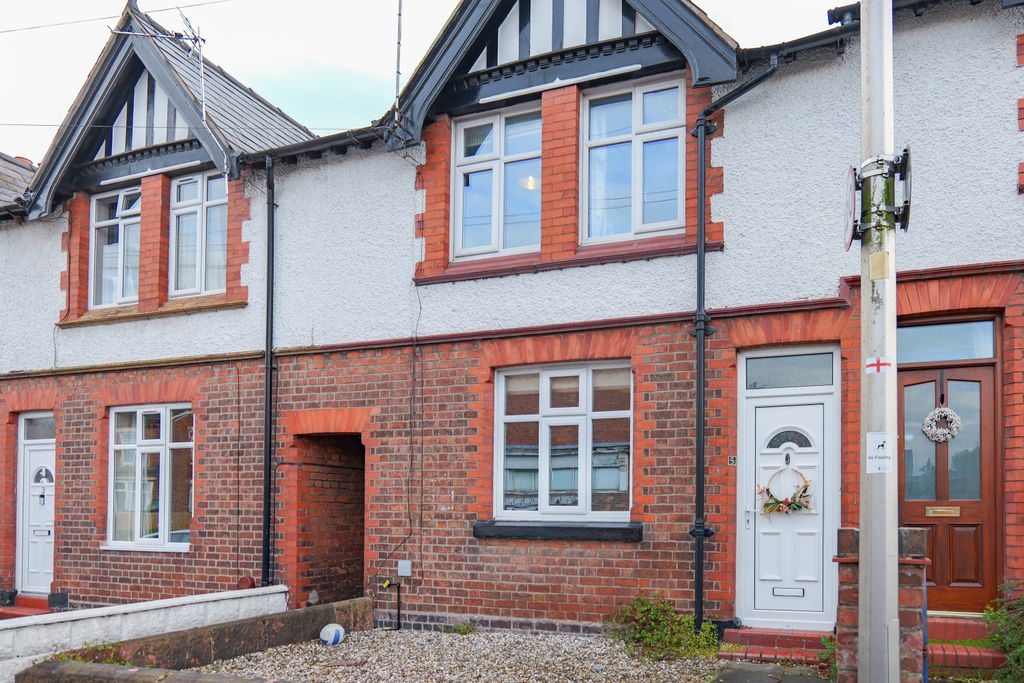 Property photo 1 of 13