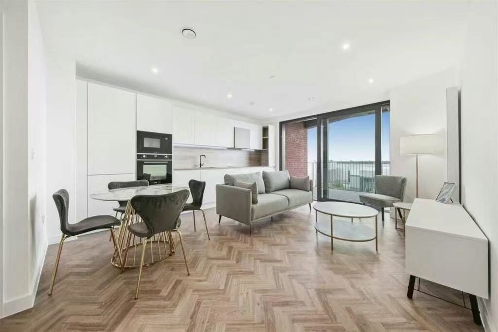 Property photo 1 of 6
