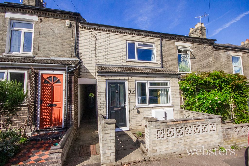 Property photo 1 of 16